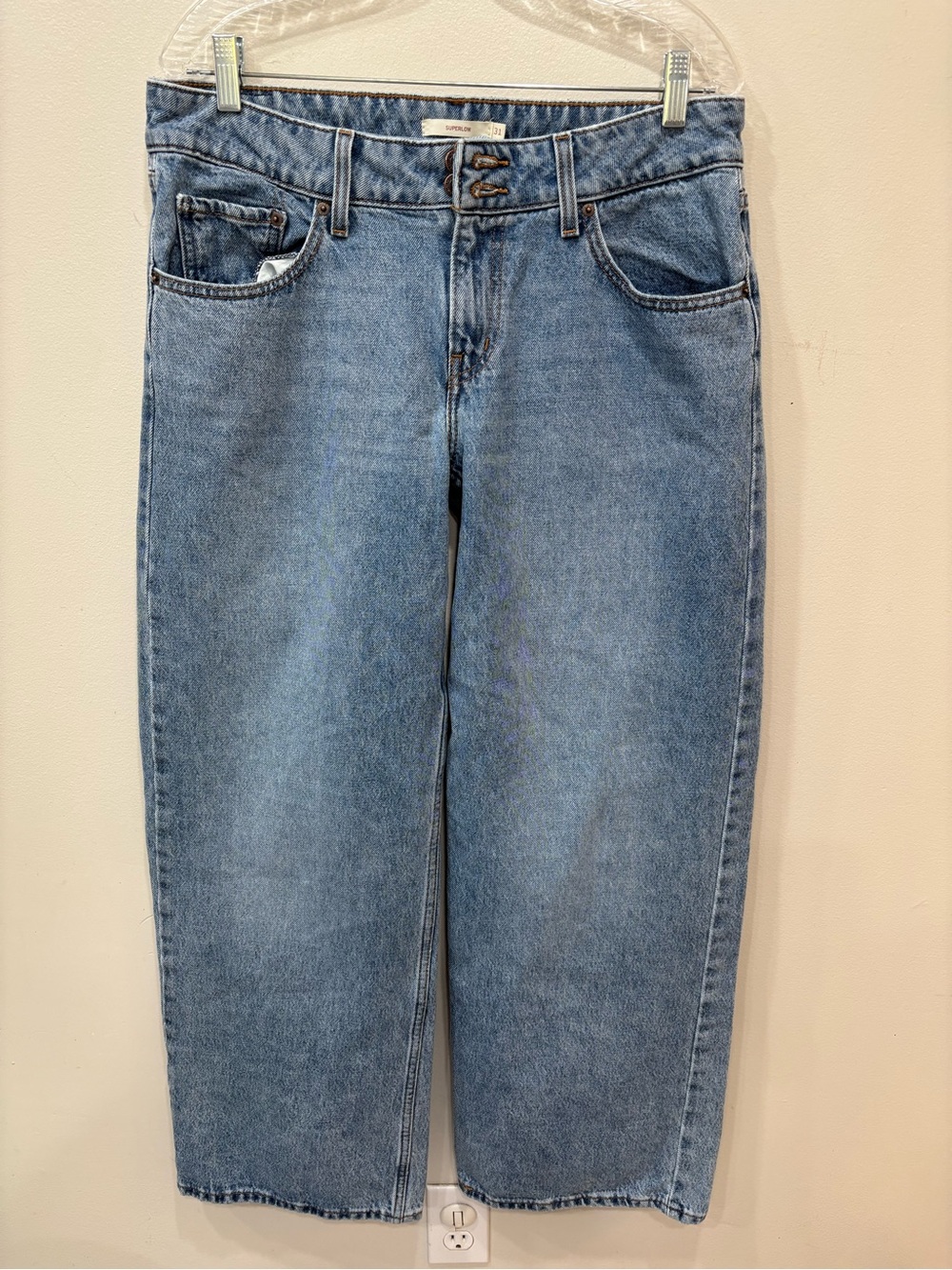Levi’s Super Low Wide Leg Loose Cotton Jeans Women’s Size W31/L32